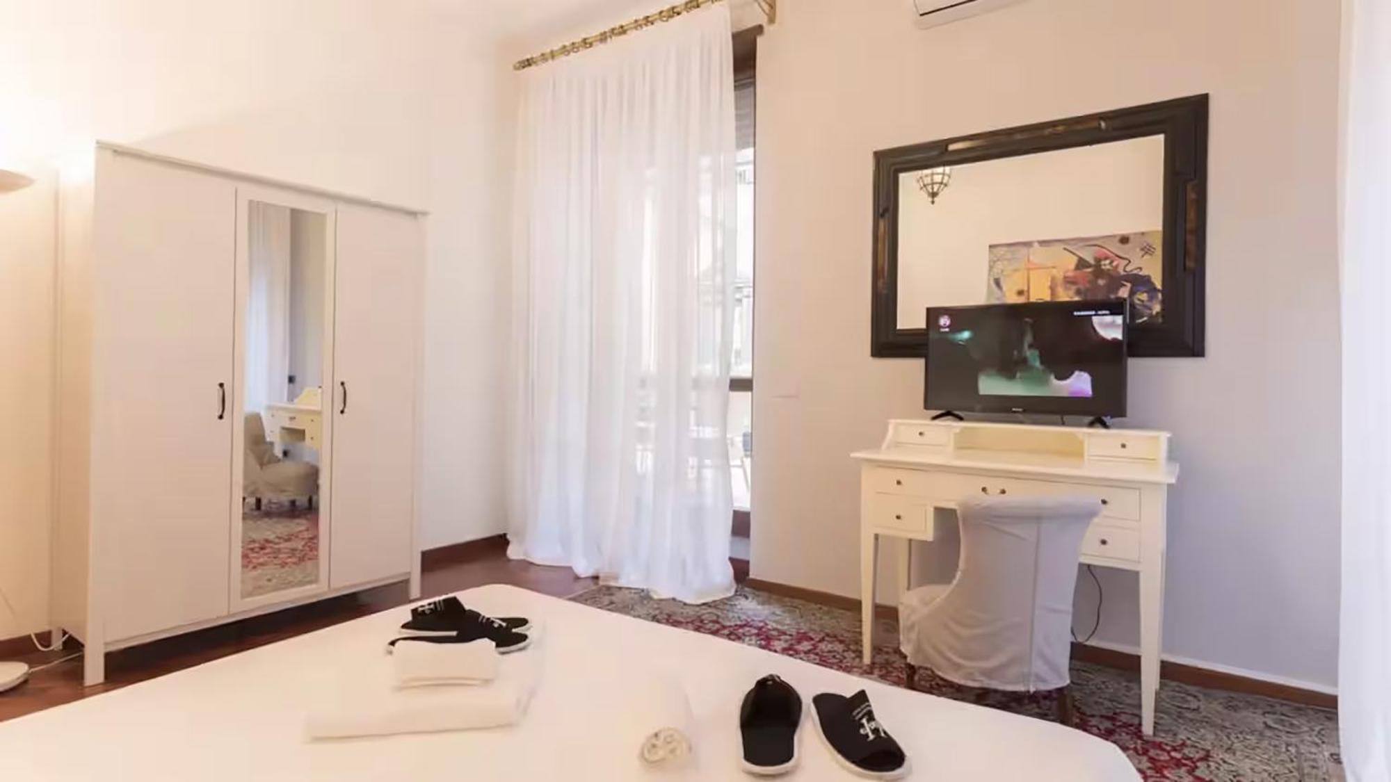 Classbnb - Two Apartments 400 Meters From The Duomo Milan Extérieur photo