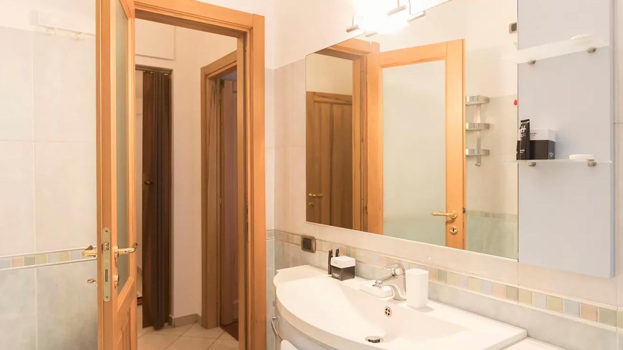 Classbnb - Two Apartments 400 Meters From The Duomo Milan Extérieur photo