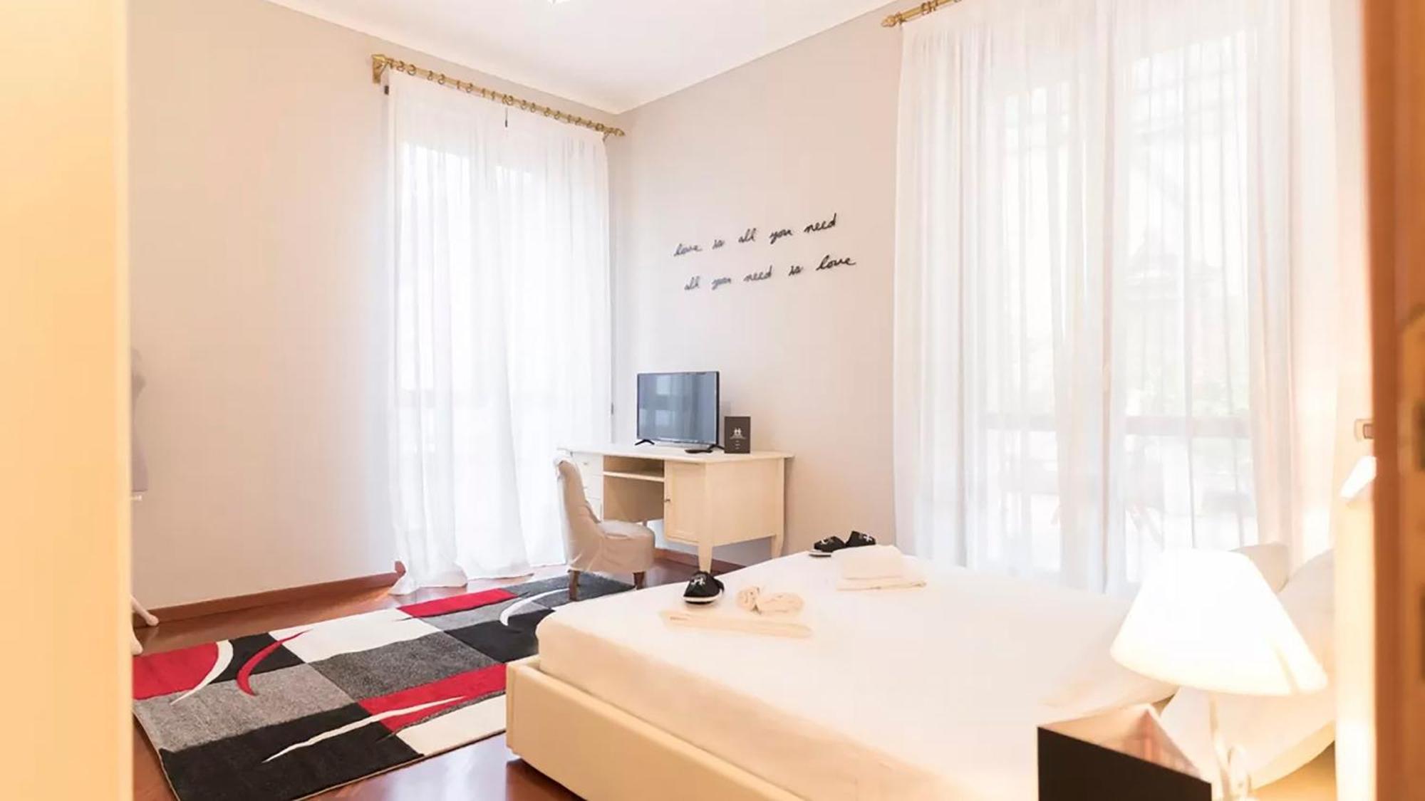 Classbnb - Two Apartments 400 Meters From The Duomo Milan Extérieur photo